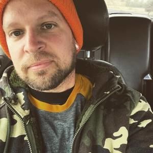 Meet your Posher, Christopher